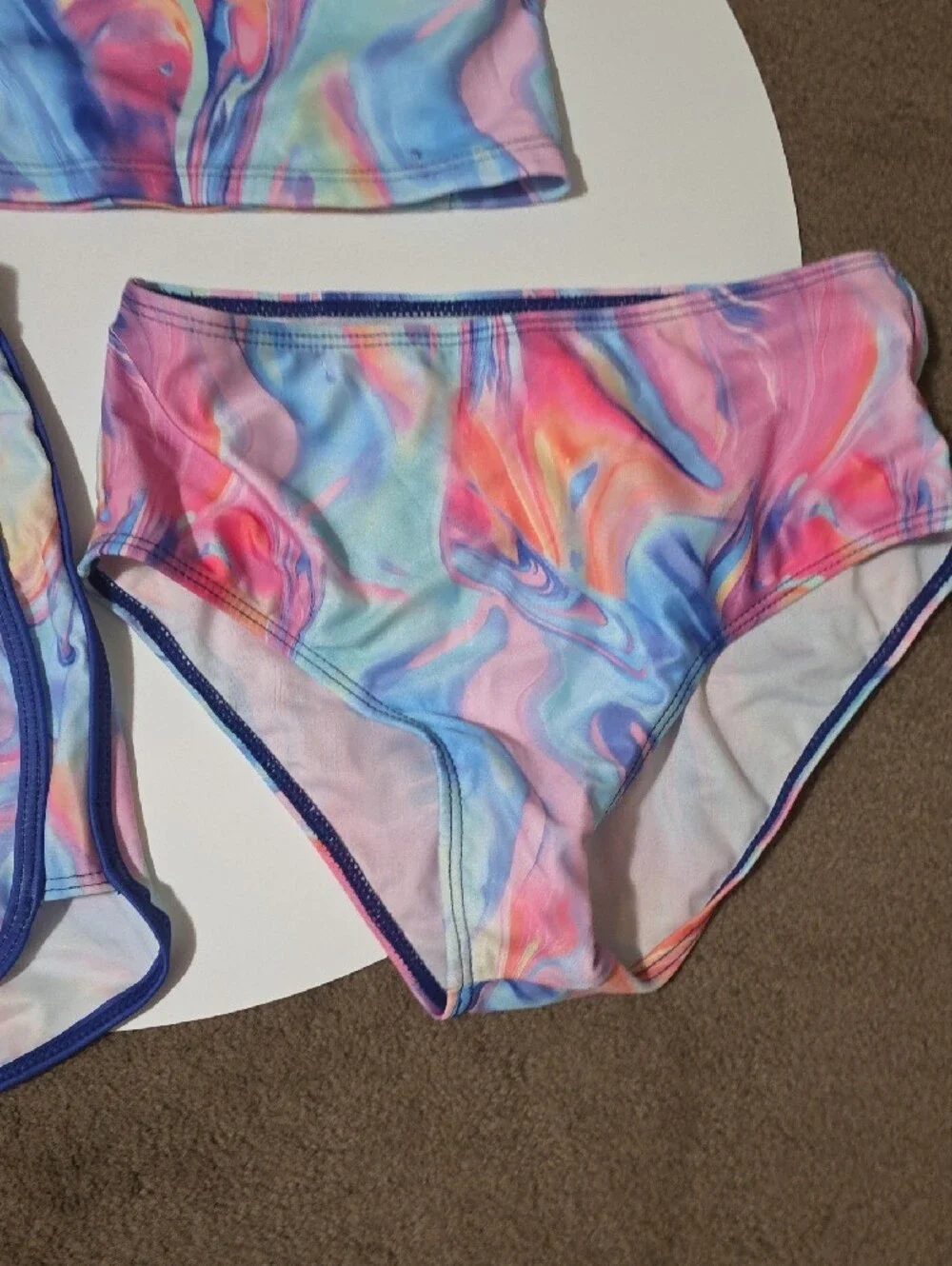 Girls' Swirl Marble Active Swim Set - Pastel Multi